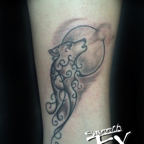 Filigree wolf
