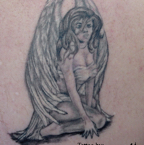 Kneeling angel